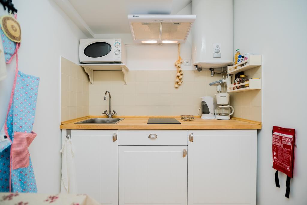 리스본 Little Duplex In Alfama 아파트 외부 사진